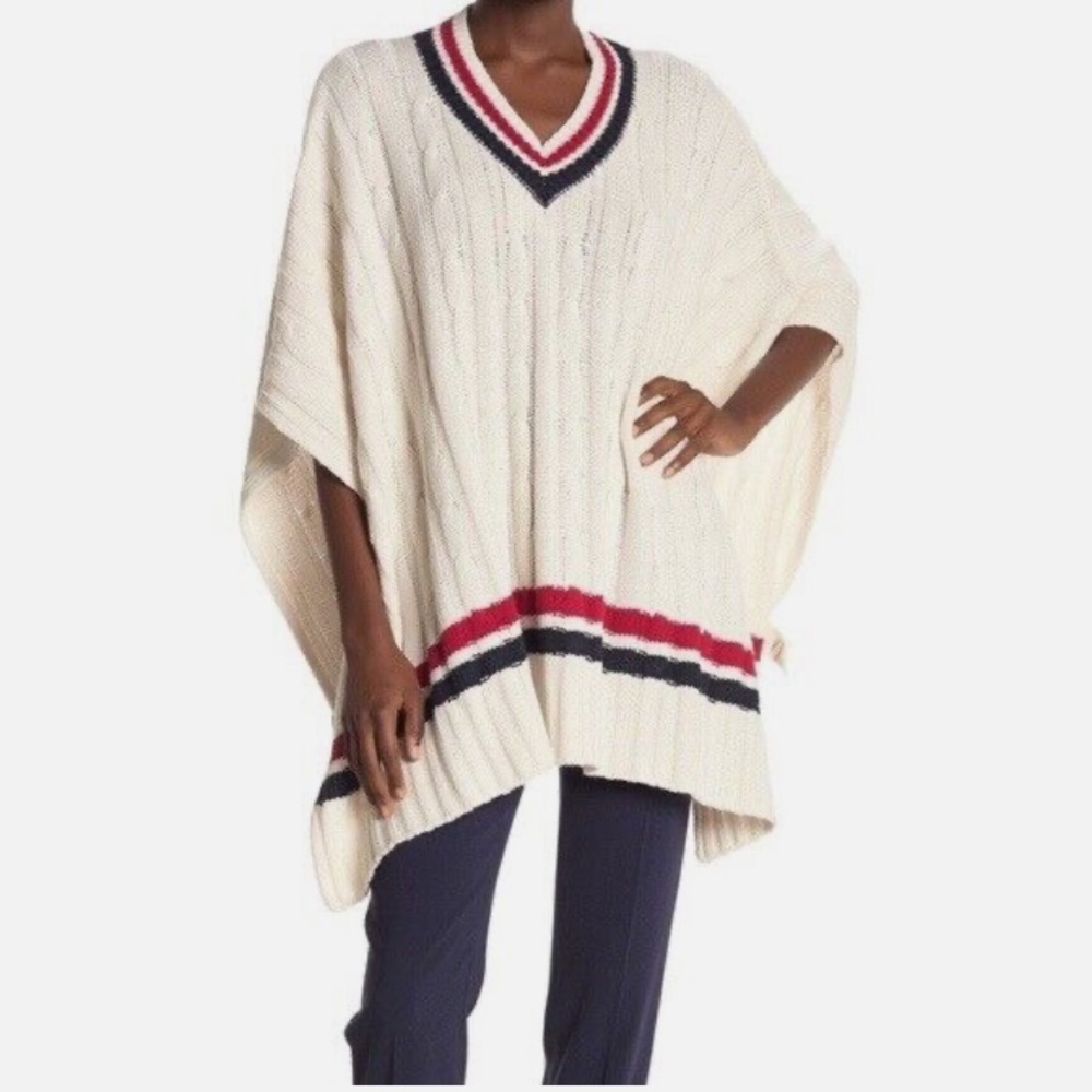 Ugg Weslynn Chunky Poncho Sweater Size M/L